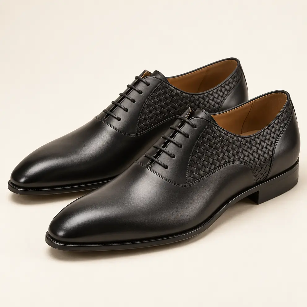 Product 07 Charcoal Woven Quarter Oxford - 07 Front Hero Left