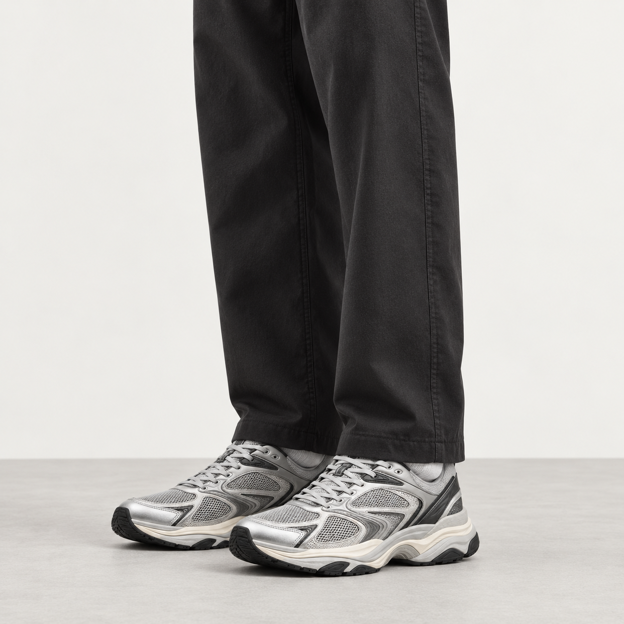 Silver Mesh Runner worn with trousers