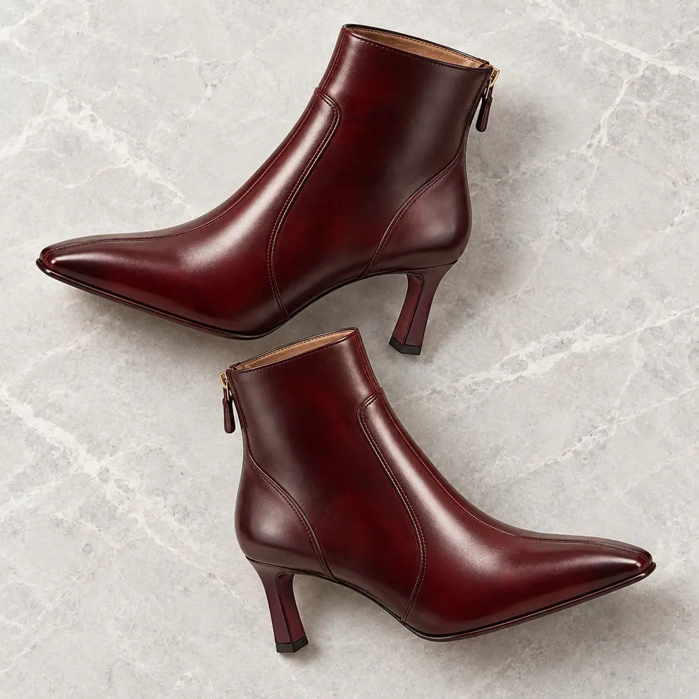 Oxblood Seam-Frame Ankle Boot — 02 diagonal pair